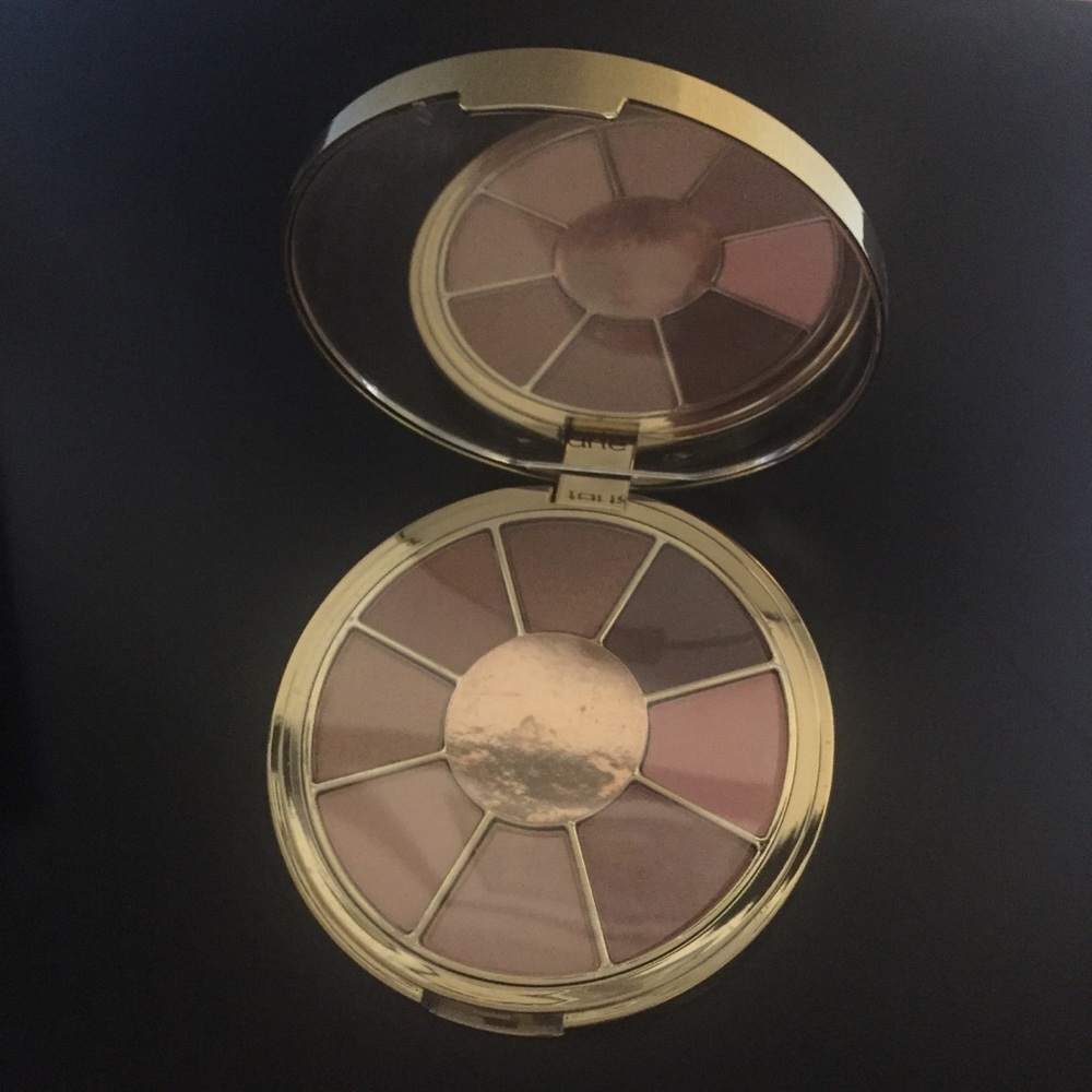 NEW Tarte Eyeshadow Palette
